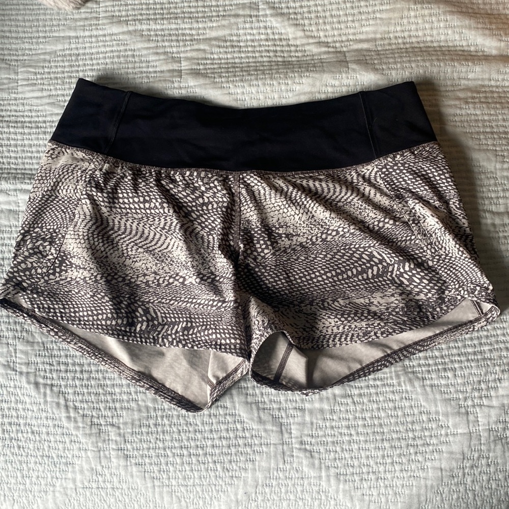 PATTERNED LULULEMON SPEED UP 2.5”
